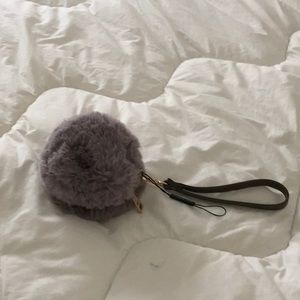 Almost new faux fur coins purse